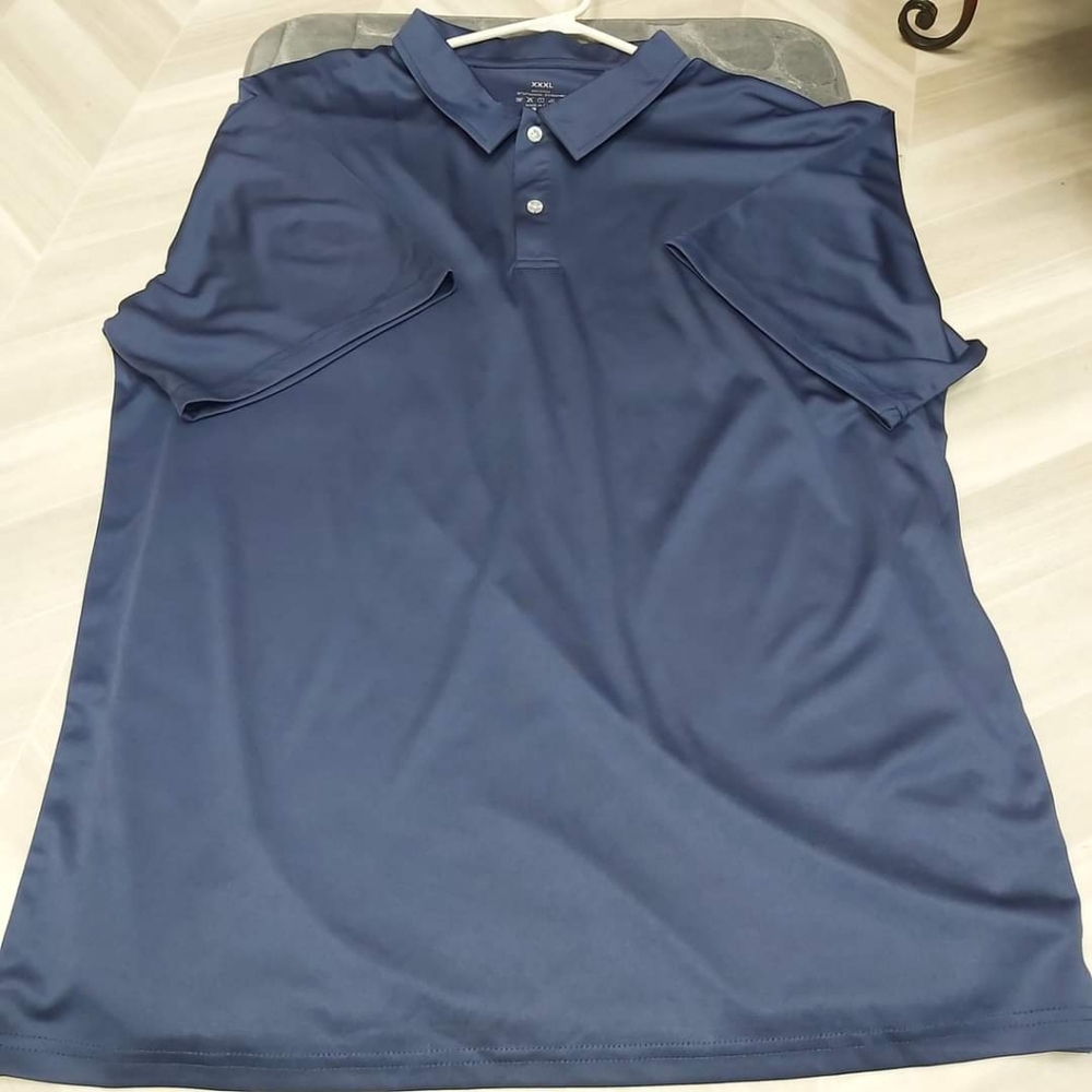 💢SOLD💢Men's Short Sleeve Dress Shirt - Picture 6 of 6